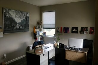 6103 B St in Greeley, CO - Foto de edificio - Building Photo