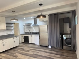 140 Hueneme Ave in Oxnard, CA - Building Photo