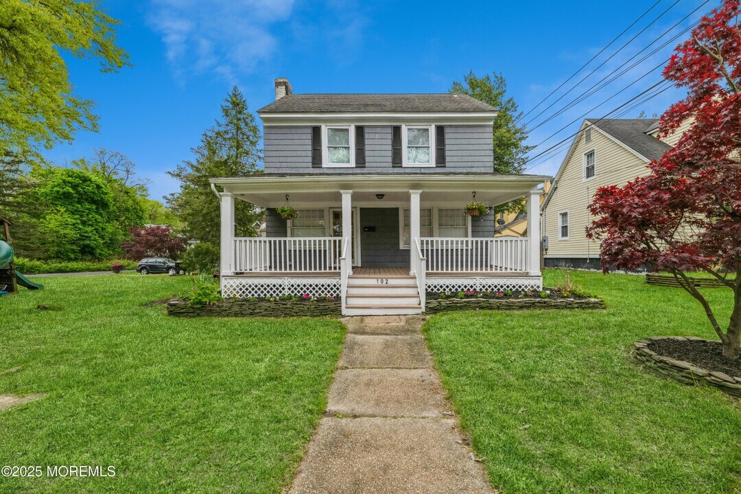 102 Hoover Rd in Neptune City, NJ - Building Photo