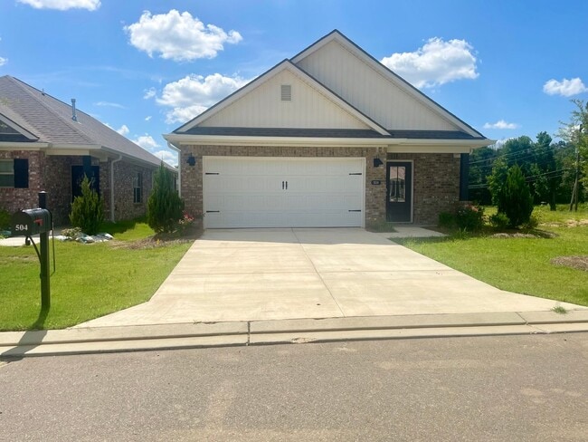 property at 504 Vista Pointe Dr