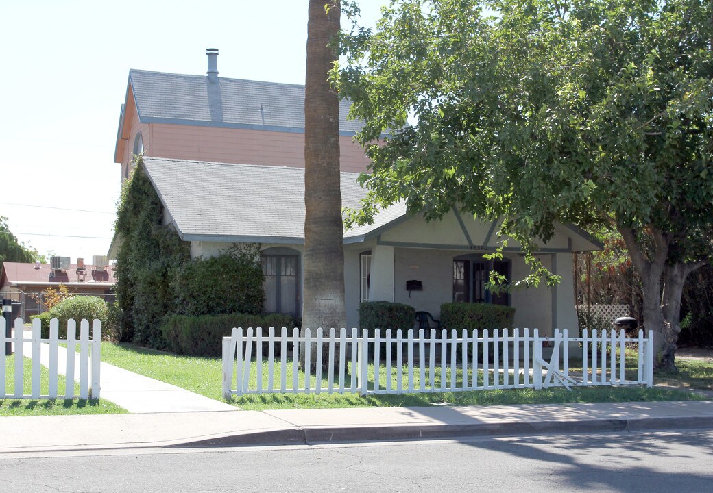 4637-41 N 8th Pl in Phoenix, AZ - Building Photo