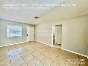627 Wildwood Way in Clearwater, FL - Building Photo - Building Photo