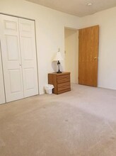 68 12th St, Unit 4 in Wheatland, WY - Building Photo - Building Photo