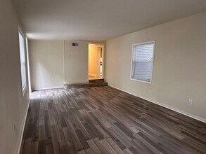 808 N Palmway in Lake Worth Beach, FL - Foto de edificio - Building Photo