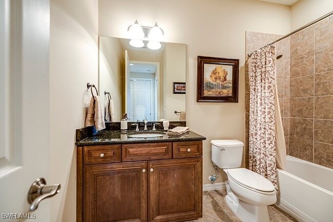 9040 Alturas St in Naples, FL - Building Photo - Building Photo