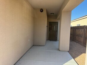 1653 Oro Ave in Bullhead City, AZ - Building Photo - Building Photo