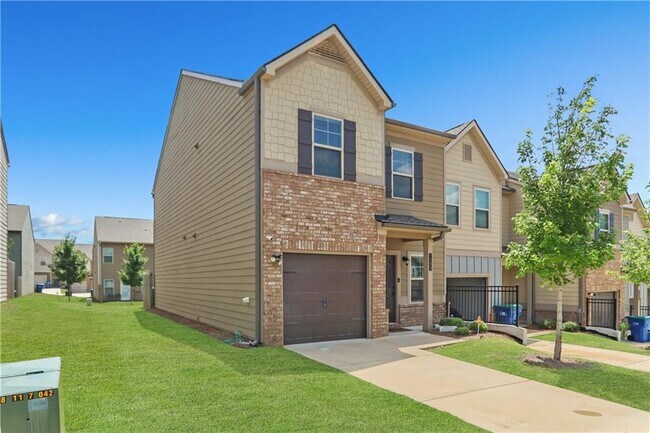 7122 Chara Ln in Atlanta, GA - Building Photo - Building Photo