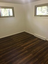 1736 Lakeside Ave NW, Unit 3 in Canton, OH - Building Photo - Building Photo