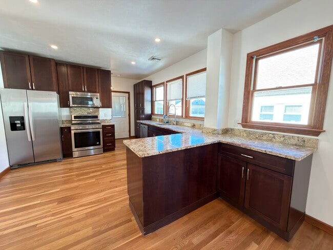 36 Chipman St, Unit 2