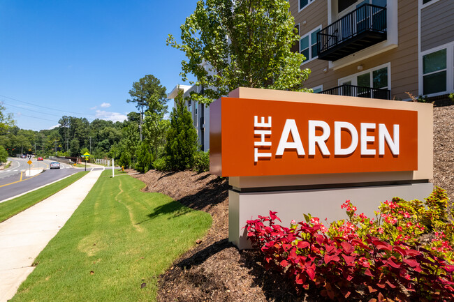 The Arden Apartments in Raleigh, NC - Building Photo - Building Photo