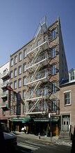 145-147 Mulberry St in New York, NY - Building Photo - Building Photo