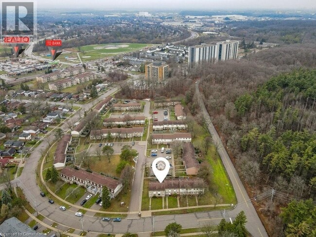 165 Green Valley Dr in Kitchener, ON - Building Photo - Building Photo