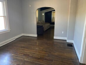 711 Spring St in Mars, PA - Building Photo - Building Photo
