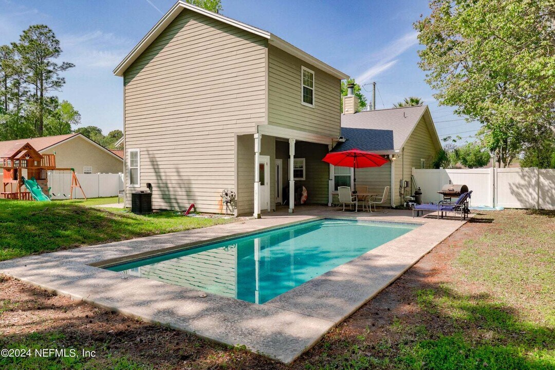 1003 White House Blvd in St. Augustine, FL - Building Photo