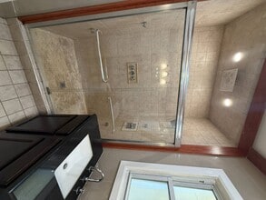 1722 Hunt Ave in Bronx, NY - Building Photo - Building Photo