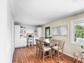 7830 Sprucewood Ave in Woodridge, IL - Building Photo - Building Photo