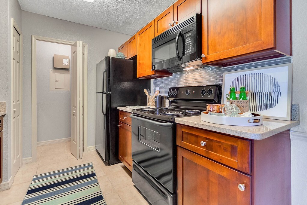 Sun Lake Apartments in Lake Mary, FL