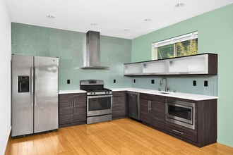 1807 25th Ave in Seattle, WA - Building Photo - Building Photo