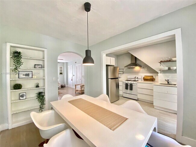 property at 1604 Pennsylvania Ave