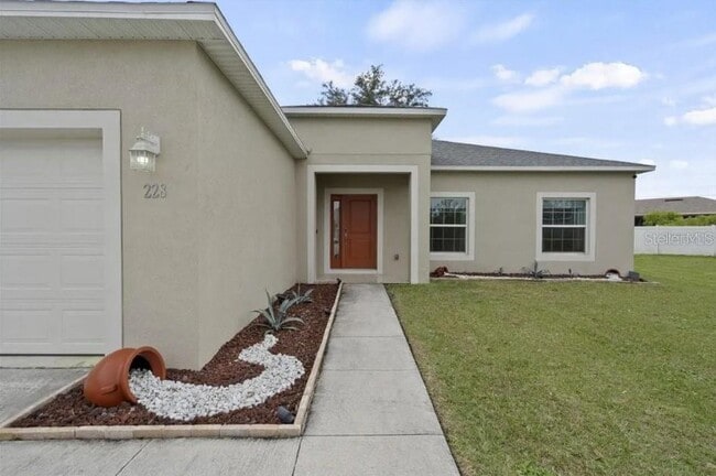 property at 228 Amesbury Ln