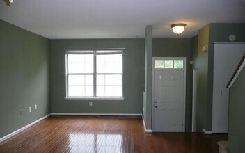 18224 Paladin Dr in Olney, MD - Building Photo - Building Photo