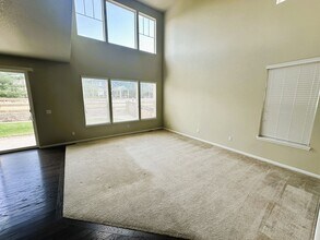 15962 E Otero Cir in Centennial, CO - Building Photo - Building Photo