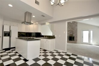 4243 Yupon Ridge Dr in Houston, TX - Building Photo - Building Photo