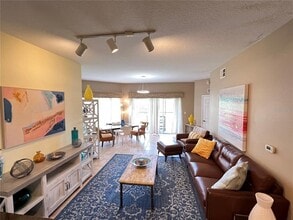 8815 Worldquest Blvd in Orlando, FL - Building Photo - Building Photo