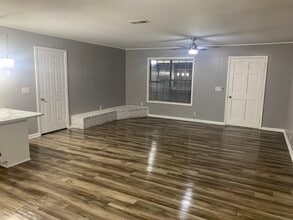 1256 Lee Stokes Rd in Columbus, MS - Building Photo - Building Photo