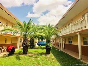 2750 Pierce St in Hollywood, FL - Foto de edificio - Building Photo
