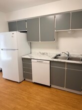 1913 W 1st St, Unit 201 in Ankeny, IA - Building Photo - Building Photo