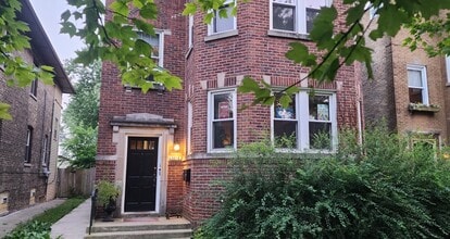 2018 Lake St, Unit Apt 2 in Evanston, IL - Building Photo - Building Photo