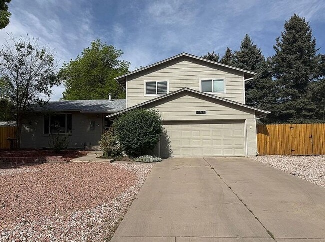 property at 2701 Worthington Ave