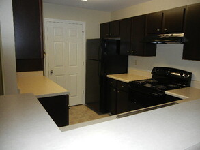 Rosewood Place Apartments in Selmer, TN - Building Photo - Interior Photo