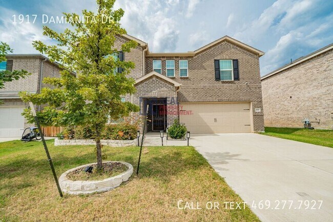 property at 1917 Damianita Dr