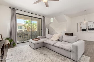 2315 N 52nd St in Phoenix, AZ - Building Photo - Building Photo