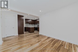 146 E 34th St in Hamilton, ON - Building Photo - Building Photo