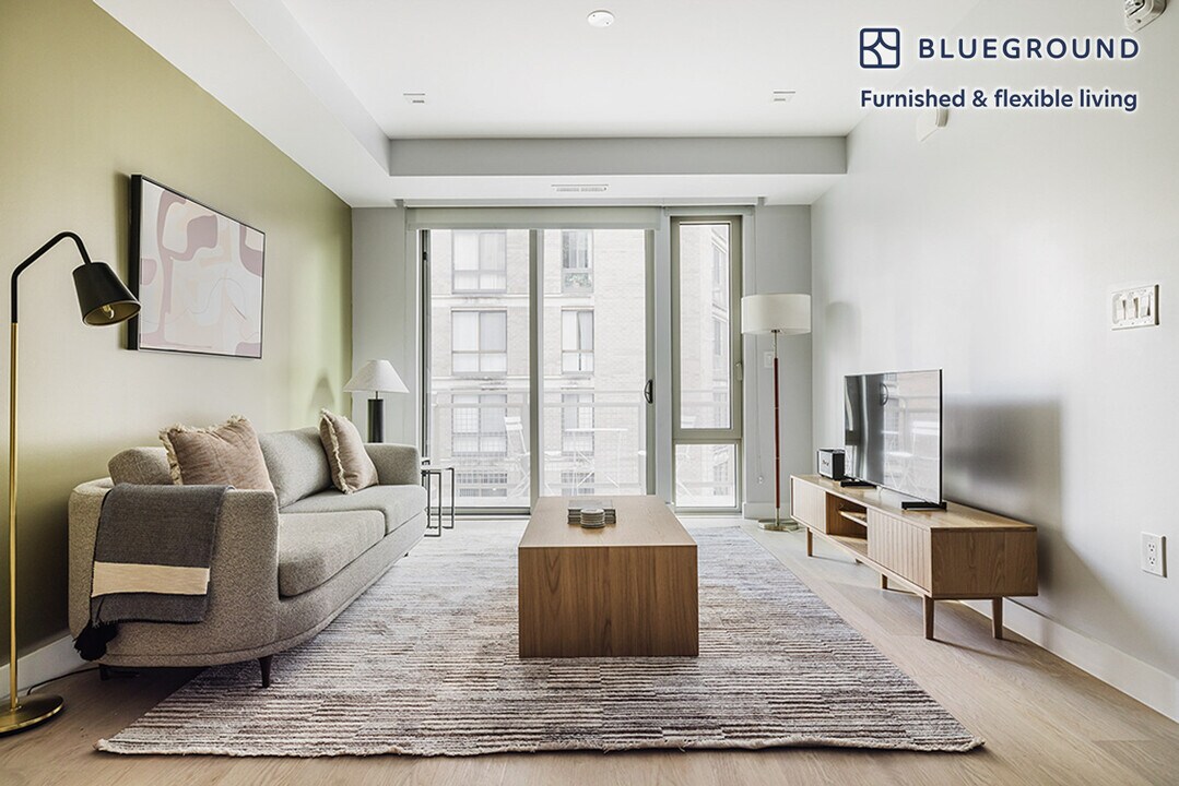 1224 M St NW in Washington, DC - Building Photo