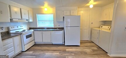 2611 Sharpsburg McCollum Rd in Newnan, GA - Building Photo - Building Photo