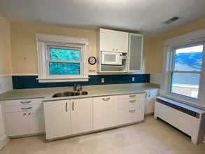 43 Wilson Rd in Newport, KY - Foto de edificio - Building Photo