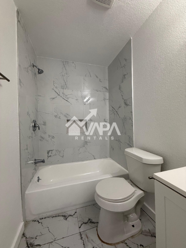 7226 Bull Creek Dr in San Antonio, TX - Building Photo - Building Photo