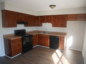 6530 Jamestown Dr in Horn Lake, MS - Building Photo - Building Photo