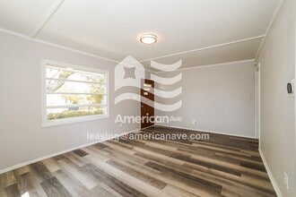 2920 N Mission Rd in Peoria, IL - Building Photo - Building Photo