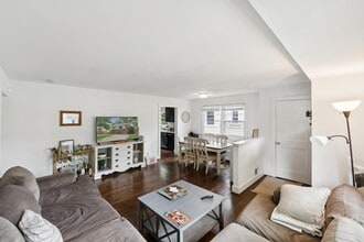 4705 Norwich Rd in College Park, MD - Building Photo - Building Photo