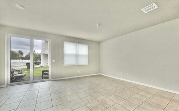 3550 San Bernardino Wy in Lake Worth Beach, FL - Building Photo - Building Photo