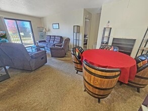 3201 Emerson St in Milford, IA - Building Photo - Building Photo