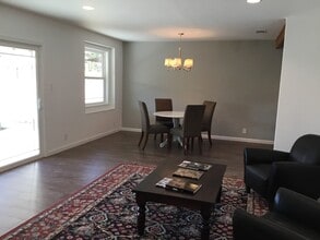 15154 Enadia Way in Los Angeles, CA - Building Photo - Building Photo