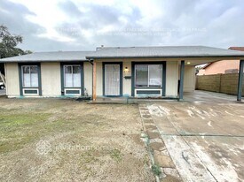 8435 W Amelia Ave in Phoenix, AZ - Building Photo