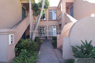 3505 Cameo Dr in Oceanside, CA - Building Photo - Building Photo