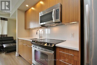 360 Patricia Ave in Ottawa, ON - Building Photo - Building Photo